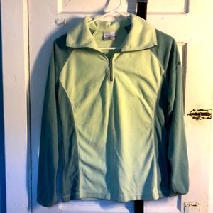 Light green and light blue women sportswear 💙💚